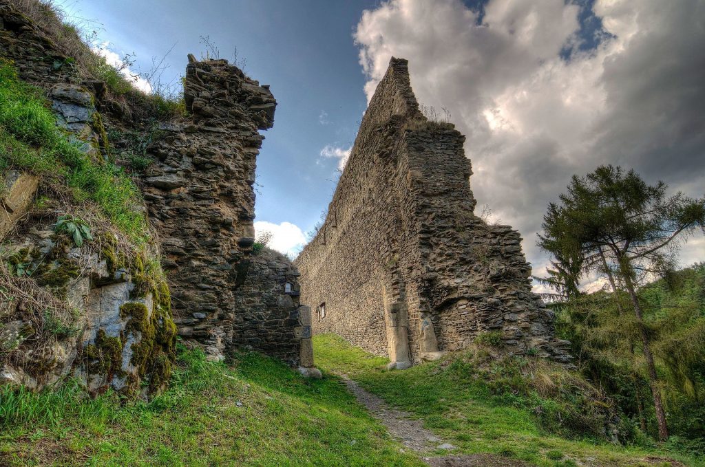 zřícenina hradu Buben, foto Lukáš Kalista